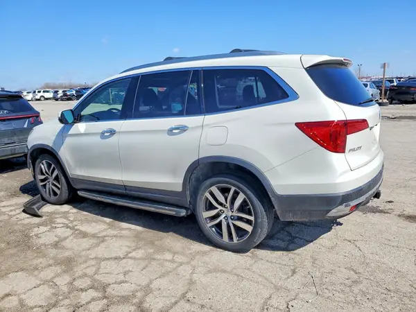 5FNYF6H04HB078724 2017 HONDA PILOT - Image 2