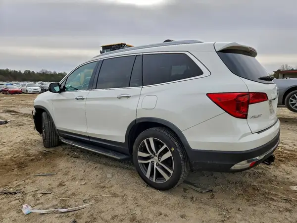5FNYF6H04JB015368 2018 HONDA PILOT - Image 2