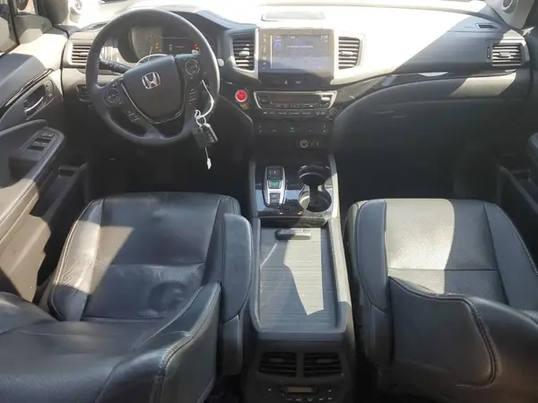 5FNYF6H04JB039248 2018 HONDA PILOT - Image 8