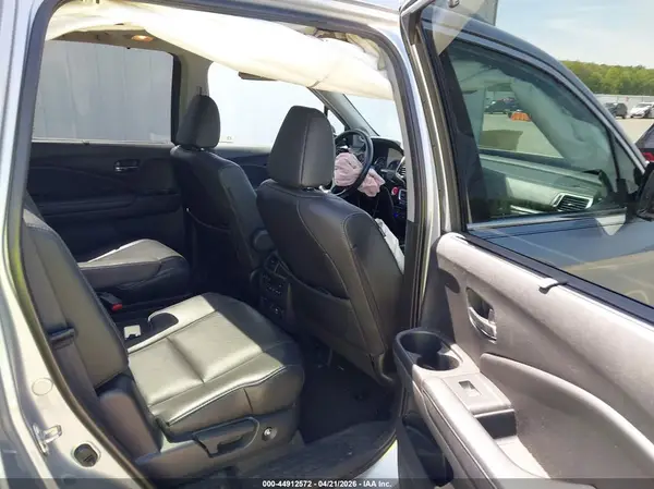 5FNYF6H04KB020975 2019 HONDA PILOT - Image 8