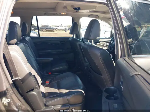 5FNYF6H04KB042538 2019 HONDA PILOT - Image 8