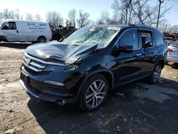 5FNYF6H05HB005233 2017 HONDA PILOT - Image 1