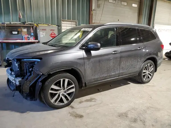 5FNYF6H05HB007418 2017 HONDA PILOT - Image 1