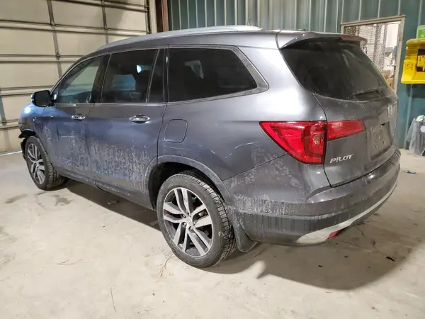 5FNYF6H05HB007418 2017 HONDA PILOT - Image 2