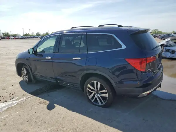 5FNYF6H05HB023327 2017 HONDA PILOT - Image 2
