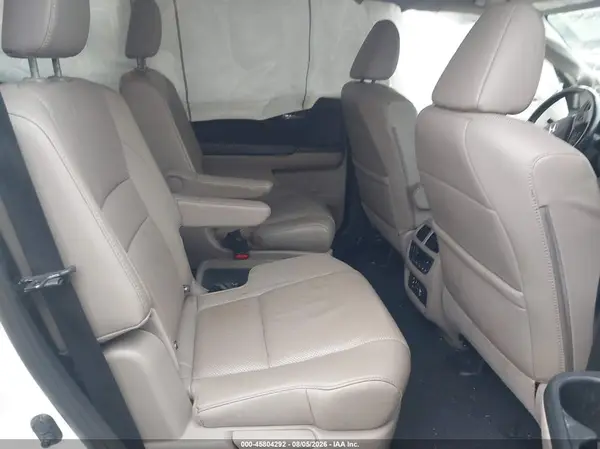 5FNYF6H05HB024610 2017 HONDA PILOT - Image 8