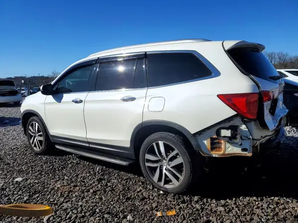 5FNYF6H05HB031671 2017 HONDA PILOT - Image 2