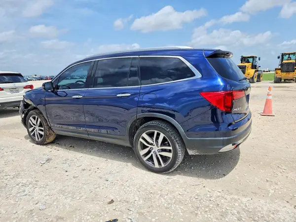 5FNYF6H05HB041049 2017 HONDA PILOT - Image 2
