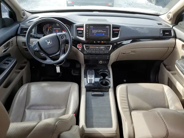 5FNYF6H05HB042184 2017 HONDA PILOT - Image 8