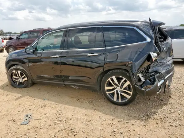 5FNYF6H05HB060894 2017 HONDA PILOT - Image 2