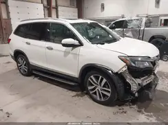 5FNYF6H05HB070356 2017 HONDA PILOT