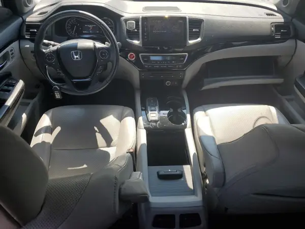 5FNYF6H05HB095578 2017 HONDA PILOT - Image 8