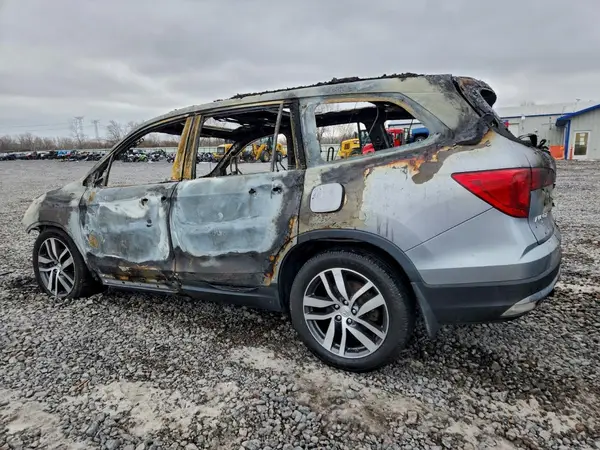 5FNYF6H05HB099548 2017 HONDA PILOT - Image 2