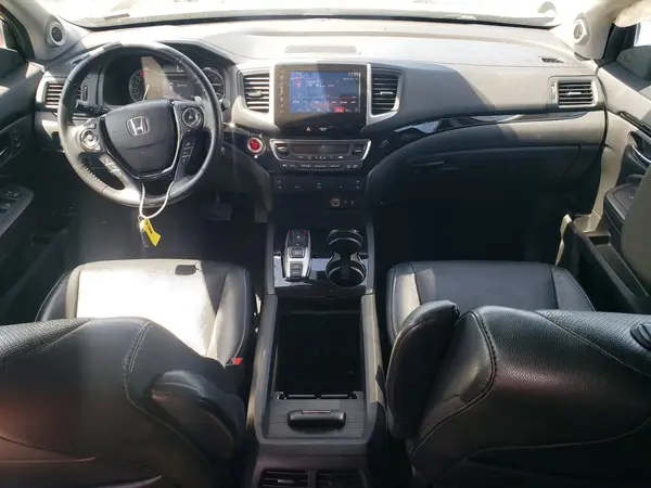 5FNYF6H05HB100276 2017 HONDA PILOT - Image 8