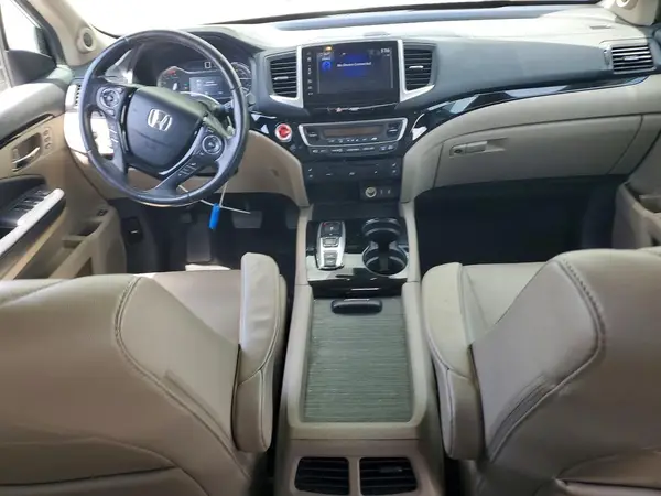 5FNYF6H05HB104943 2017 HONDA PILOT - Image 8
