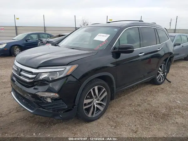 5FNYF6H05JB004508 2018 HONDA PILOT - Image 2