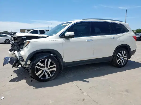 5FNYF6H05JB041221 2018 HONDA PILOT - Image 1