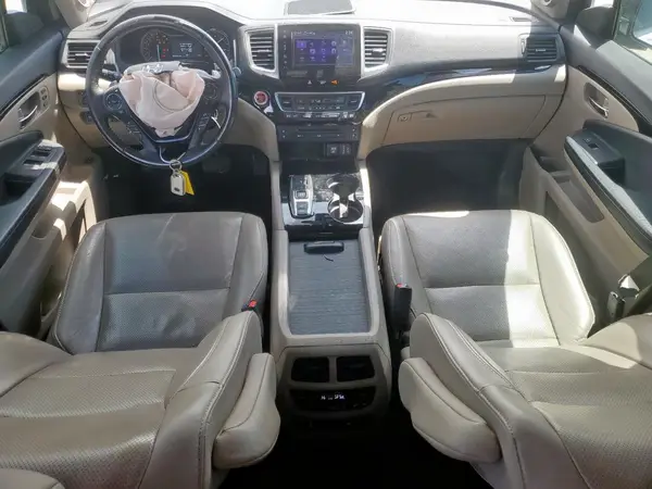 5FNYF6H05JB041221 2018 HONDA PILOT - Image 8