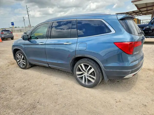 5FNYF6H05JB041882 2018 HONDA PILOT - Image 2