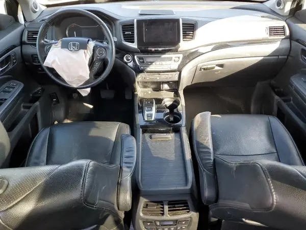 5FNYF6H05JB046919 2018 HONDA PILOT - Image 8