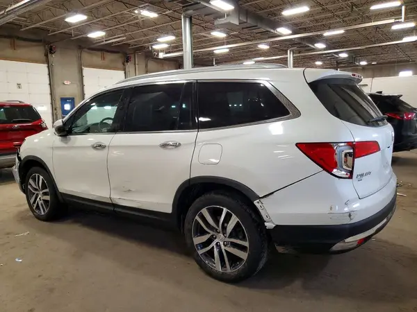 5FNYF6H05JB053580 2018 HONDA PILOT - Image 2