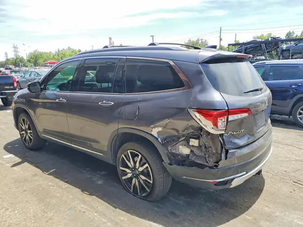 5FNYF6H05KB010455 2019 HONDA PILOT - Image 2