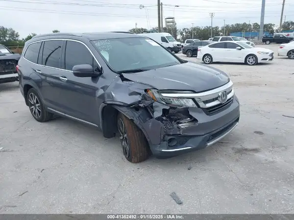 5FNYF6H05KB013551 2019 HONDA PILOT - Image 1