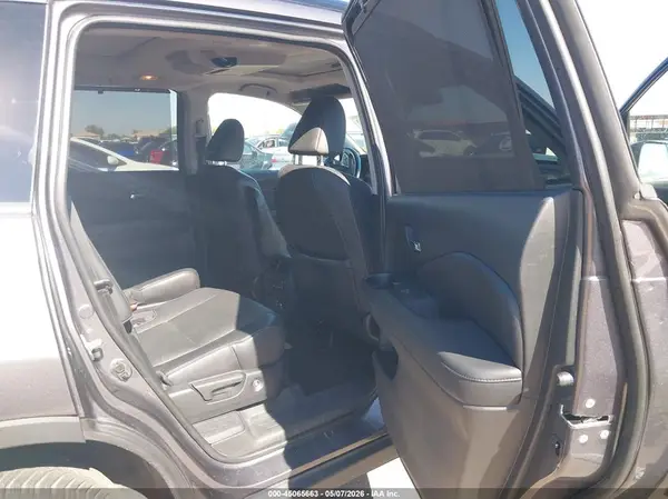 5FNYF6H05KB062264 2019 HONDA PILOT - Image 8