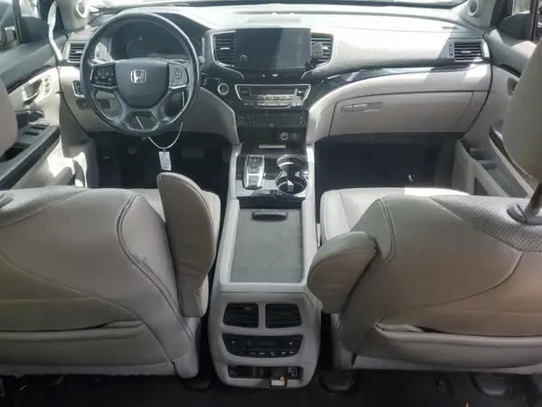 5FNYF6H05KB066556 2019 HONDA PILOT - Image 8