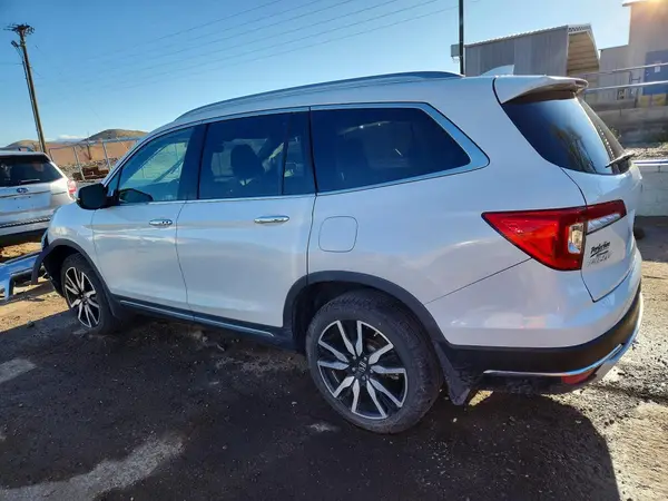 5FNYF6H05LB044820 2020 HONDA PILOT - Image 2