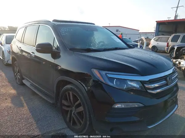5FNYF6H06GB066458 2016 HONDA PILOT - Image 1