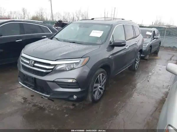 5FNYF6H06HB014152 2017 HONDA PILOT - Image 2
