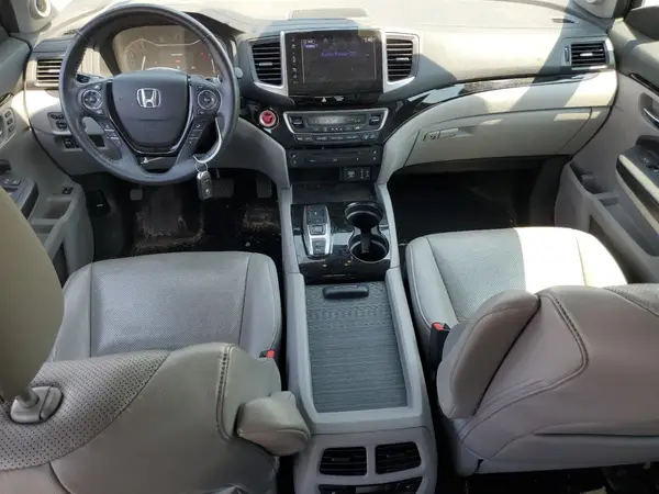 5FNYF6H06HB014605 2017 HONDA PILOT - Image 8