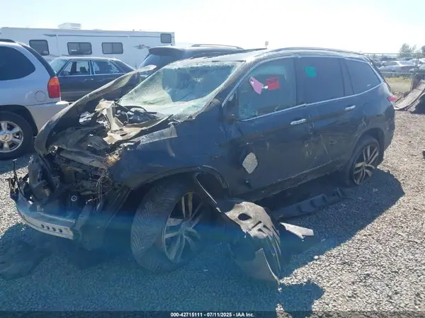 5FNYF6H06HB015950 2017 HONDA PILOT - Image 2