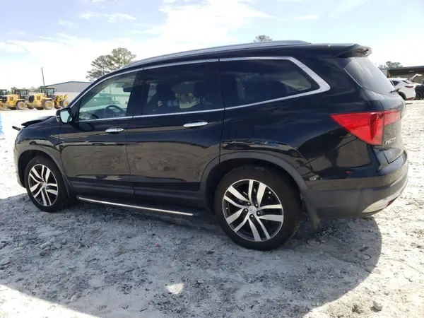 5FNYF6H06HB027841 2017 HONDA PILOT - Image 2