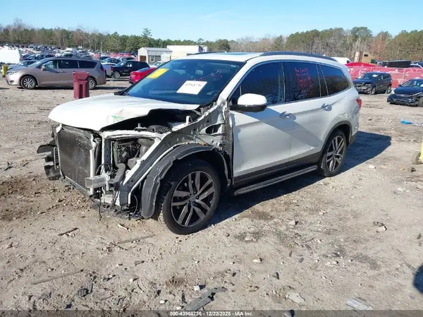 5FNYF6H06HB031243 2017 HONDA PILOT - Image 2