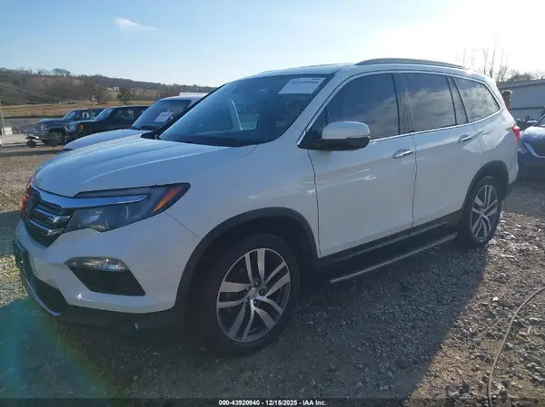 5FNYF6H06HB051539 2017 HONDA PILOT - Image 2