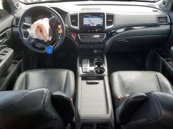 5FNYF6H06HB057910 2017 HONDA PILOT - Image 8