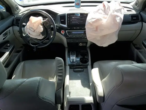 5FNYF6H06HB062024 2017 HONDA PILOT - Image 8