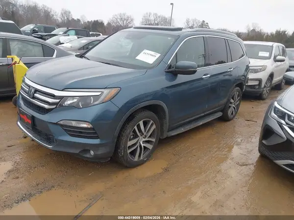 5FNYF6H06HB094066 2017 HONDA PILOT - Image 2