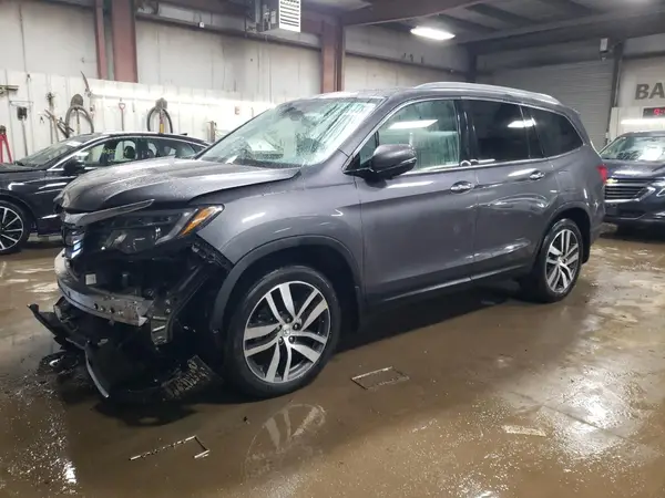 5FNYF6H06HB099171 2017 HONDA PILOT - Image 1
