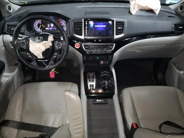 5FNYF6H06HB099171 2017 HONDA PILOT - Image 8