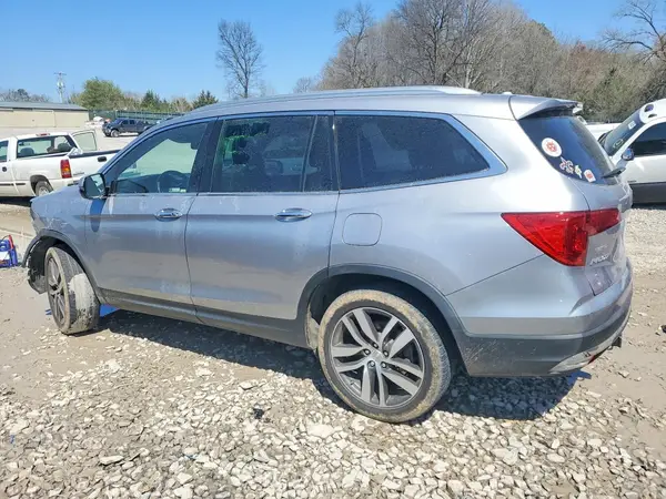 5FNYF6H06JB037727 2018 HONDA PILOT - Image 2