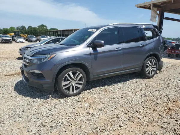 5FNYF6H06JB055564 2018 HONDA PILOT - Image 1