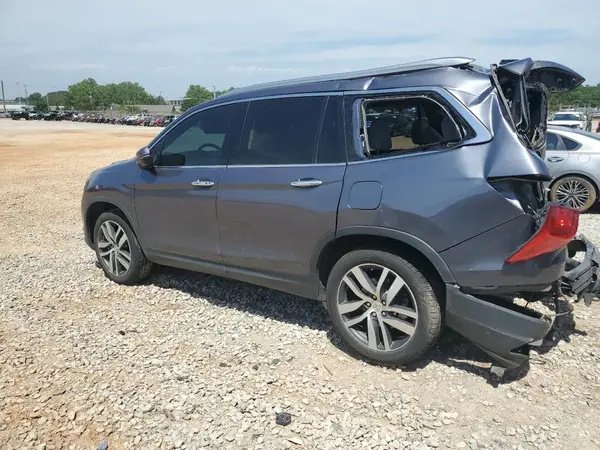 5FNYF6H06JB055564 2018 HONDA PILOT - Image 2