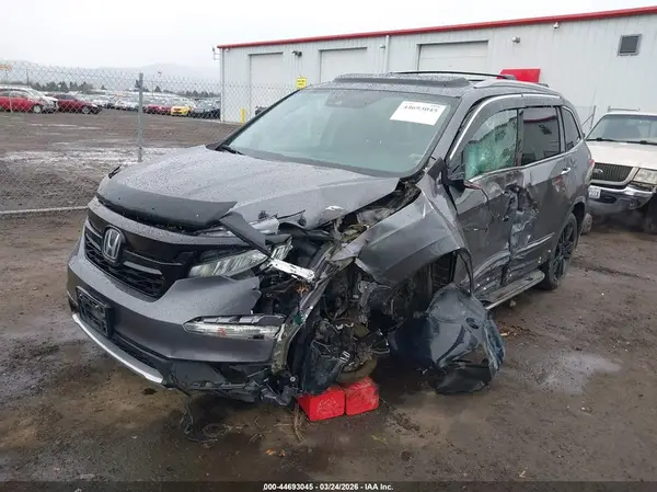 5FNYF6H06KB001747 2019 HONDA PILOT - Image 2