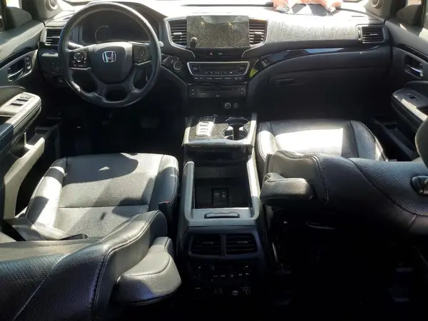 5FNYF6H06KB009315 2019 HONDA PILOT - Image 8