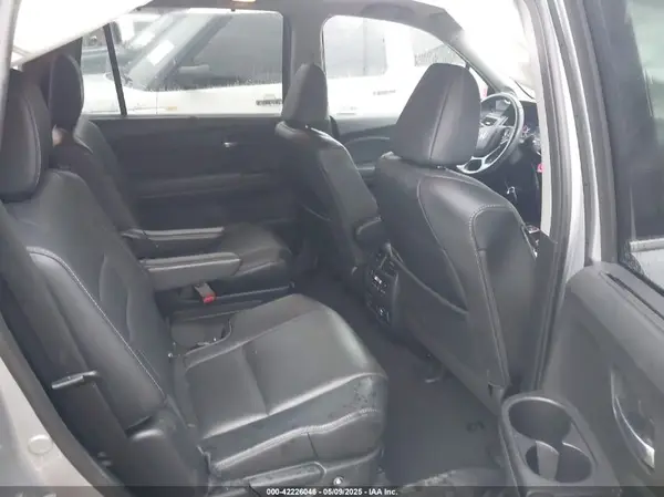 5FNYF6H06KB025417 2019 HONDA PILOT - Image 8