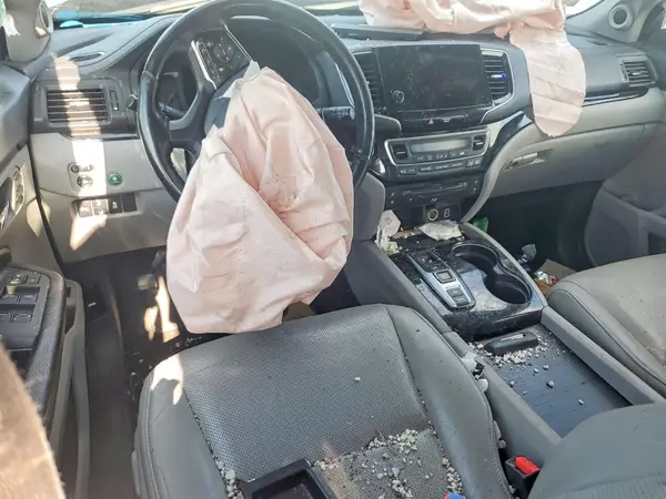 5FNYF6H06KB053296 2019 HONDA PILOT - Image 8