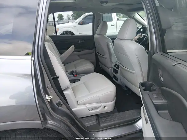 5FNYF6H06MB000813 2021 HONDA PILOT - Image 8